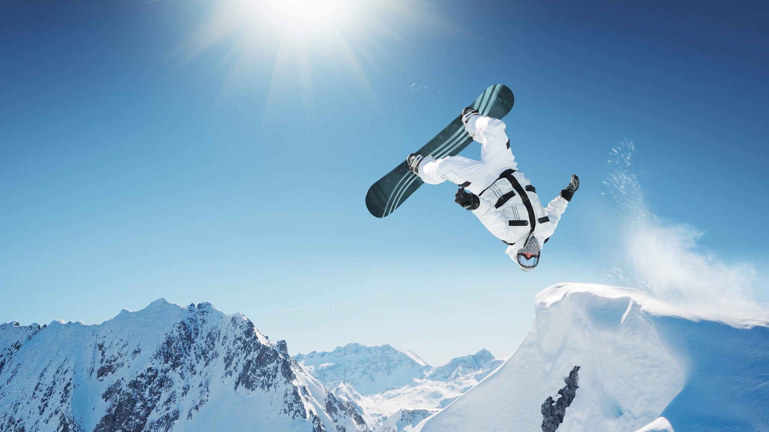 纳达尔法网夺冠 成就第14座大满贯传奇